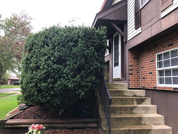 2nd image of 20749 S Birchwood Ln