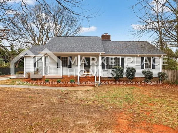 1119 Roper Mountain Rd, Greenville, SC 29615