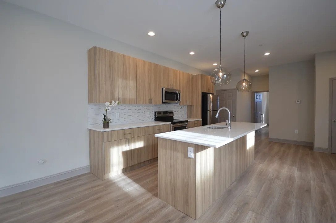 1948 East York Street - 1A — Photo 2