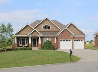 132 N Howard St, Bardstown, KY 40004