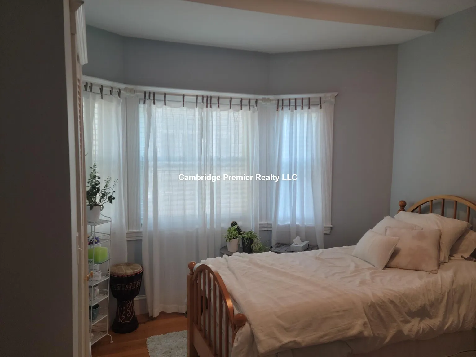39 Tennyson St — Photo 3