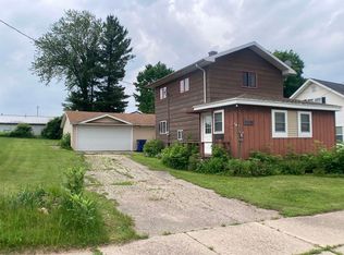104 W Main St, Bowler, WI 54416