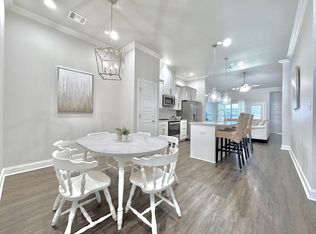 8149 Village Lake Ave, Baton Rouge, LA 70820