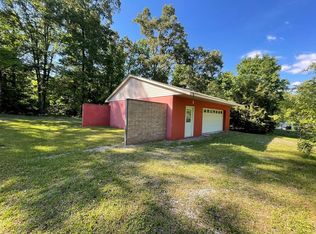 185 Pine Loop Rd, Madisonville, TN 37354