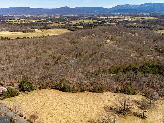 4th image of Egypt Bend Rd