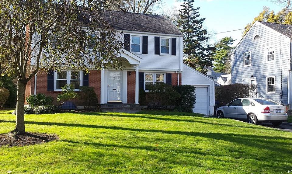 1st image of 29 Midchester Ave