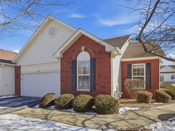 17221 Fontana Ln, Lockport, IL 60441