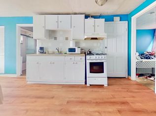 25 Division St #2, Chelsea, MA 02150