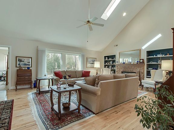 4th image of 278 Coyatee Dr N Unit N