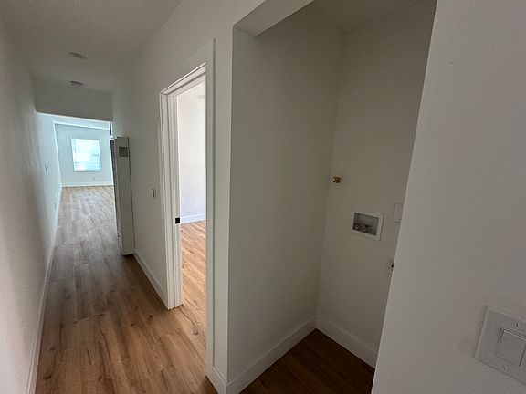 4th image of 1253 W 65th St #1255