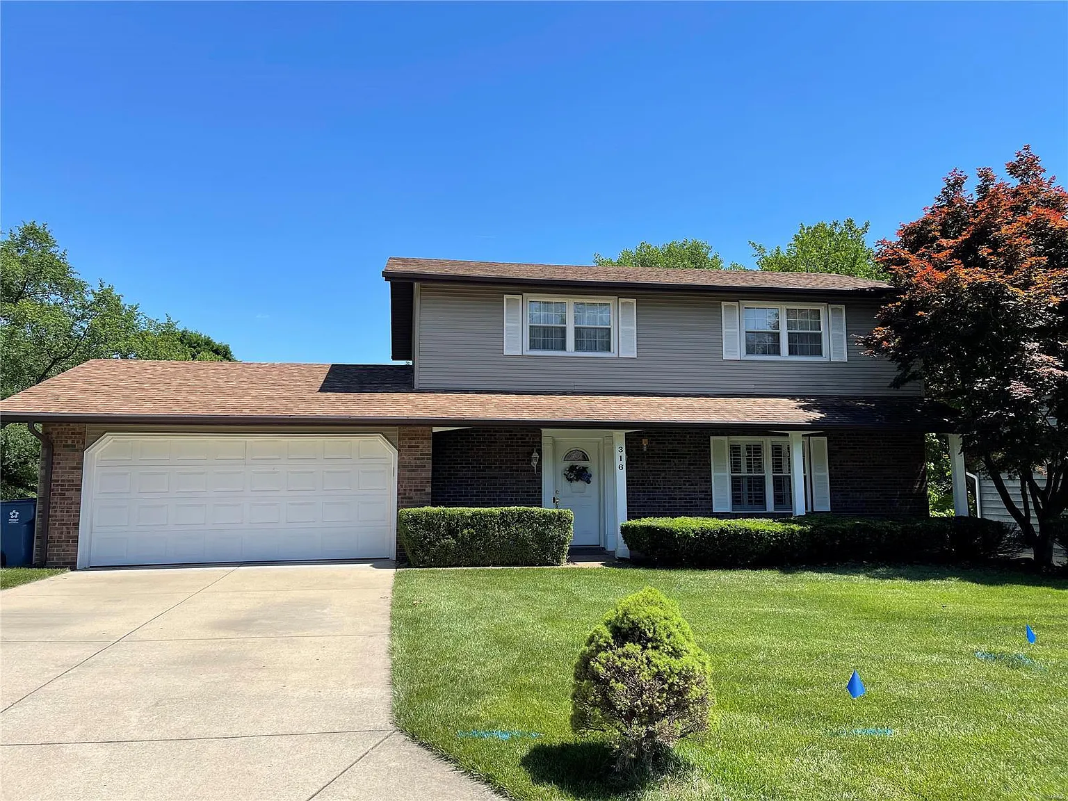 316 Chesapeake Ln photo 1