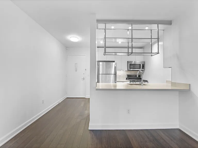 77 W 24th St #19F — Photo 11