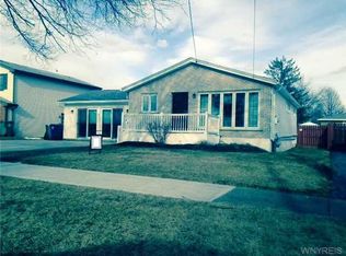 1353 99th St, Niagara Falls, NY 14304