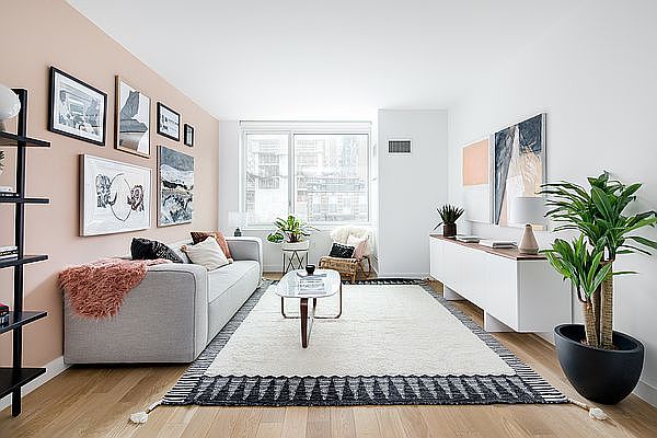 1st image of 515 9th Ave #5P