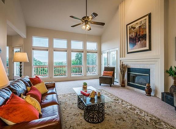 3rd image of 5701 Spurflower Dr