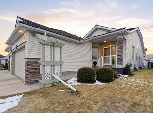 71 N Chaparral Close SE, Calgary, AB T2X3L7