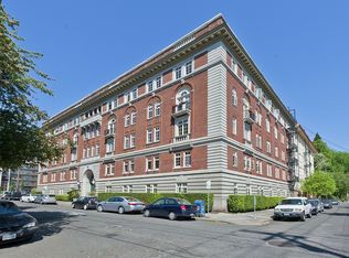 2015 NW Flanders St APT 103, Portland, OR 97209
