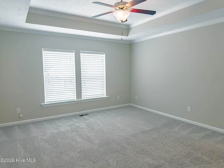 1945 Kenlock Dr — Photo 14