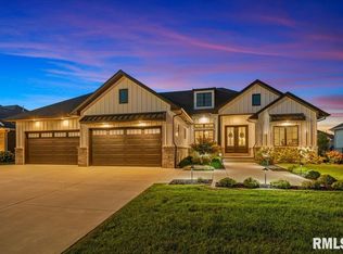 3605 Deer Run Dr, Springfield, IL 62711