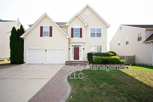 68 Stoneham Dr Photo 1