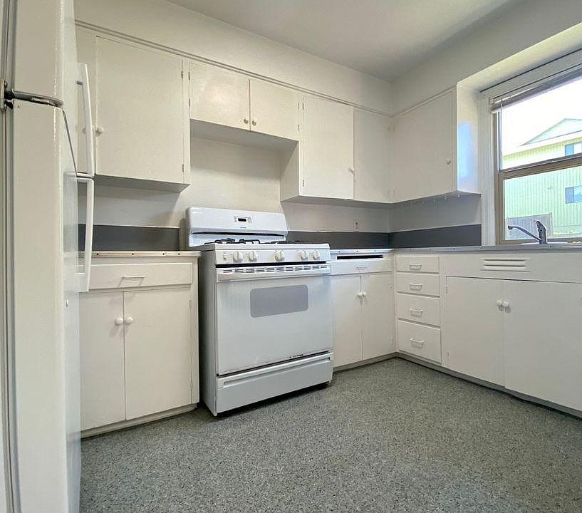 1st image of 105 NE 61st Ave #E66d7814d