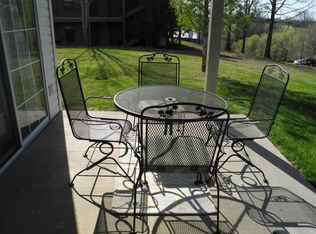 835 Fairview St, Branson, MO 65616