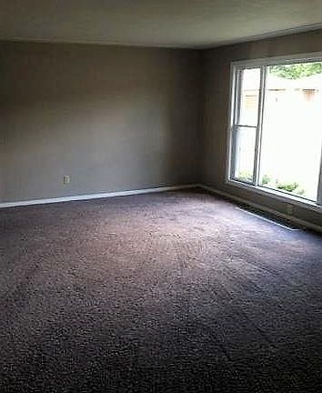 4th image of 1171 Bell Ave