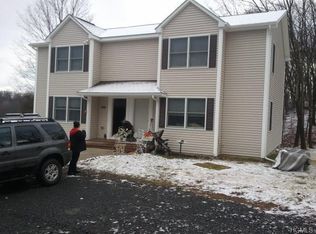 23 Rabbit Run Rd, Clintondale, NY 12515