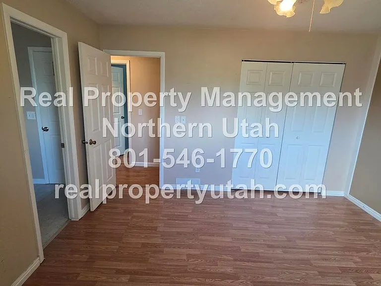 651 W 1060 N — Photo 9