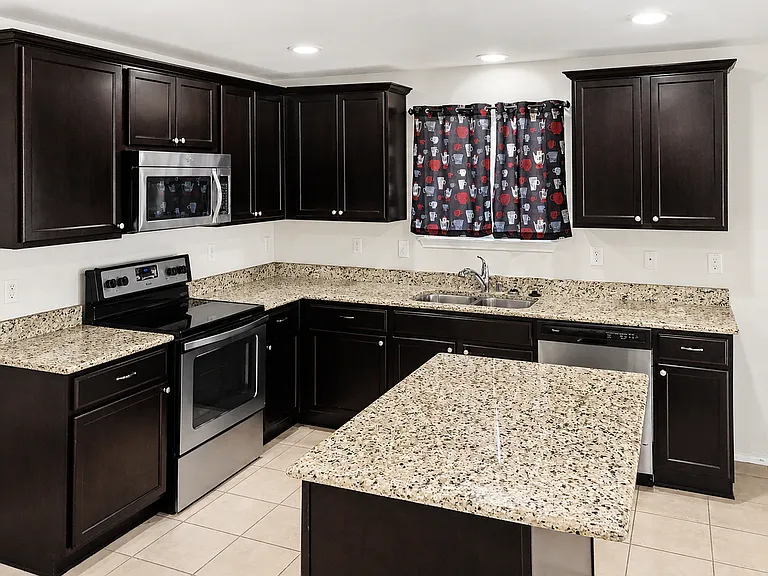 433 Magma Dr — Photo 12
