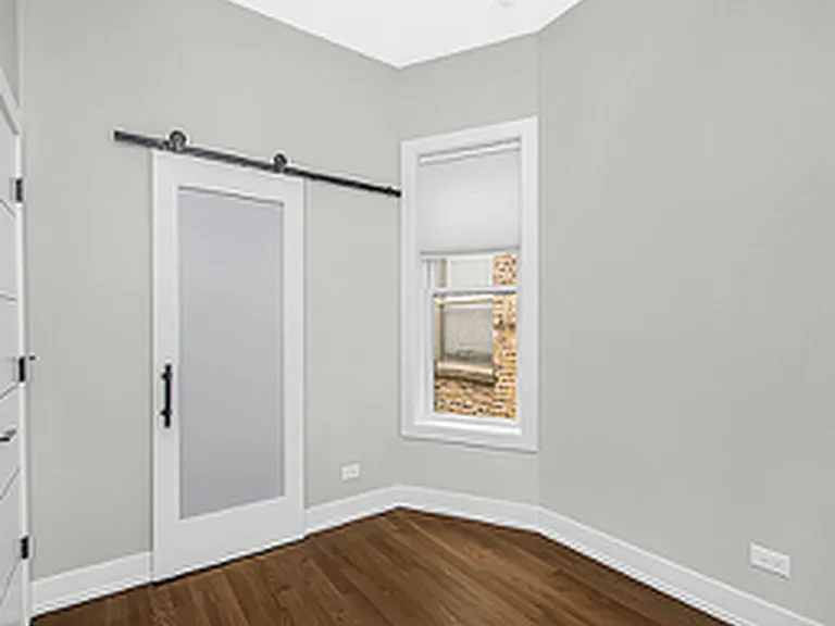 721 W Melrose St #3F — Photo 4