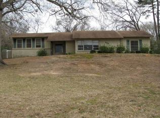 407 Gail Cir, Marshall, TX 75670