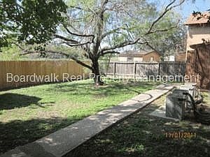 2nd image of 10607 Starcrest Dr