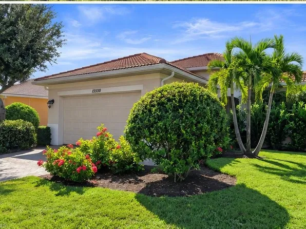 13530 Cambridge Ln, Naples, FL 34109