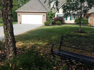 211 Town View Ct, Sevierville, TN 37862