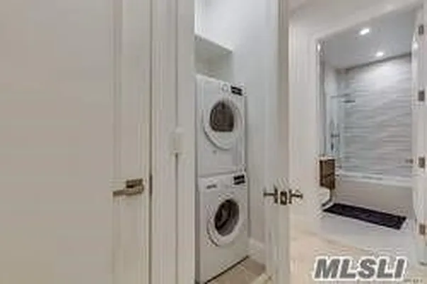 Sold by Berkshire Hathaway HomeServices Laffey International Realty | media 17