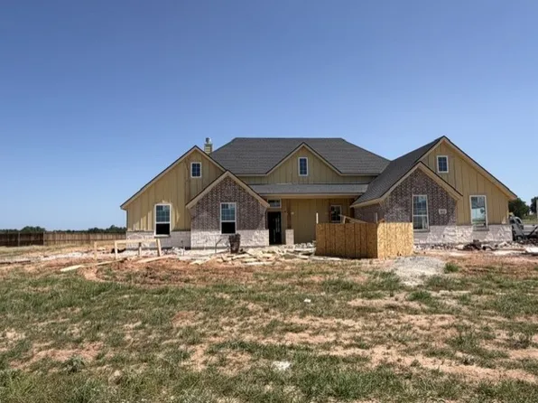 1013 Colt Rd, Springtown, TX 76082