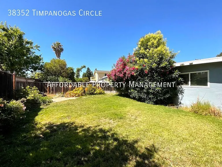 38352 Timpanogas Cir — Photo 19