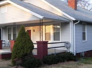 704 W 4th St, Greenville, NC 27834