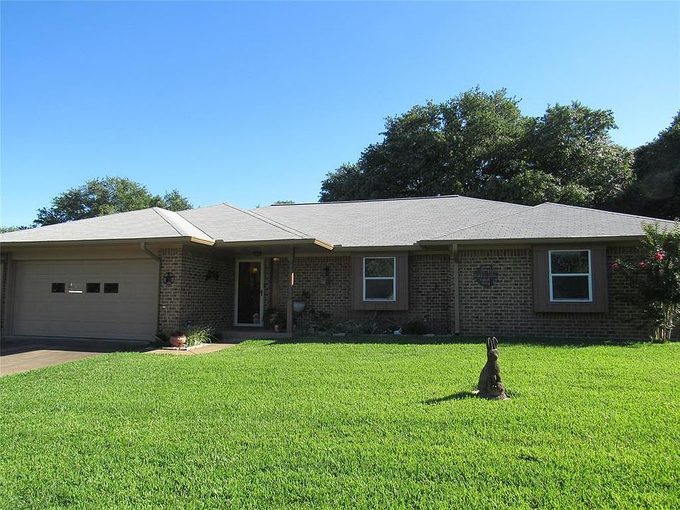 1st image of 1406 Tracye Lee Dr