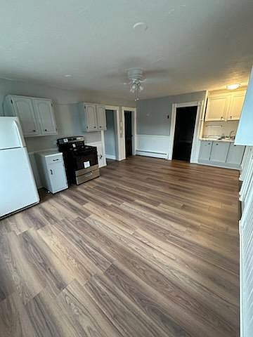 1st image of 39-41 Essex St #1