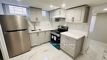 39 Graylee Ave #2 — Photo 3