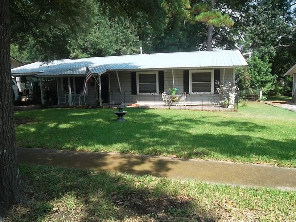 1st image of 1300 Bowie Dr