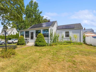 41 Rowe Street, East Haven, CT, 06512