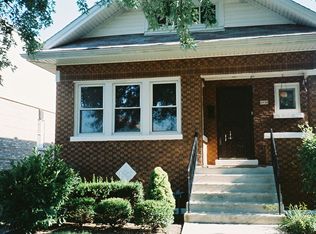 6930 30th St, Berwyn, IL 60402