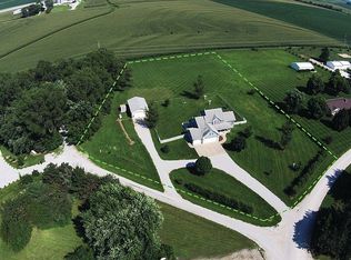 302 Prairie Rd, Plattsmouth, NE 68048