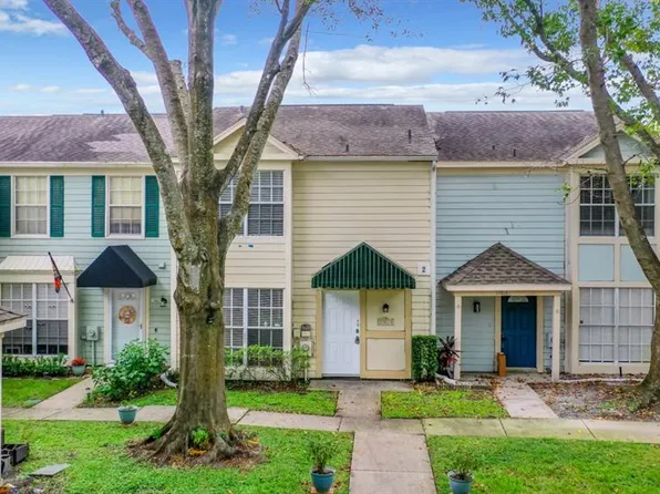 13813 Fletchers Mill Dr, Tampa, FL 33613
