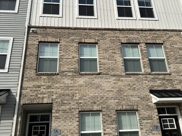 7 Ford St Unit A, Bridgeport, PA 19405