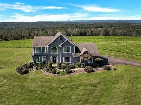 225 Beech Grove Rd, Honesdale, PA 18431