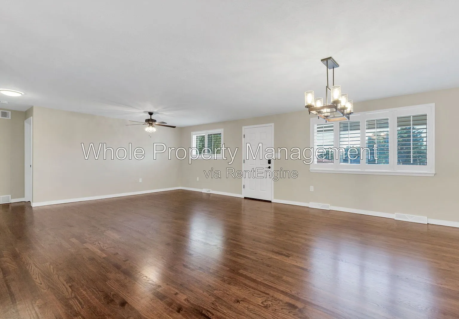 4 bed, 2.0 bath, 2204 sqft, $3,350 — Photo 2